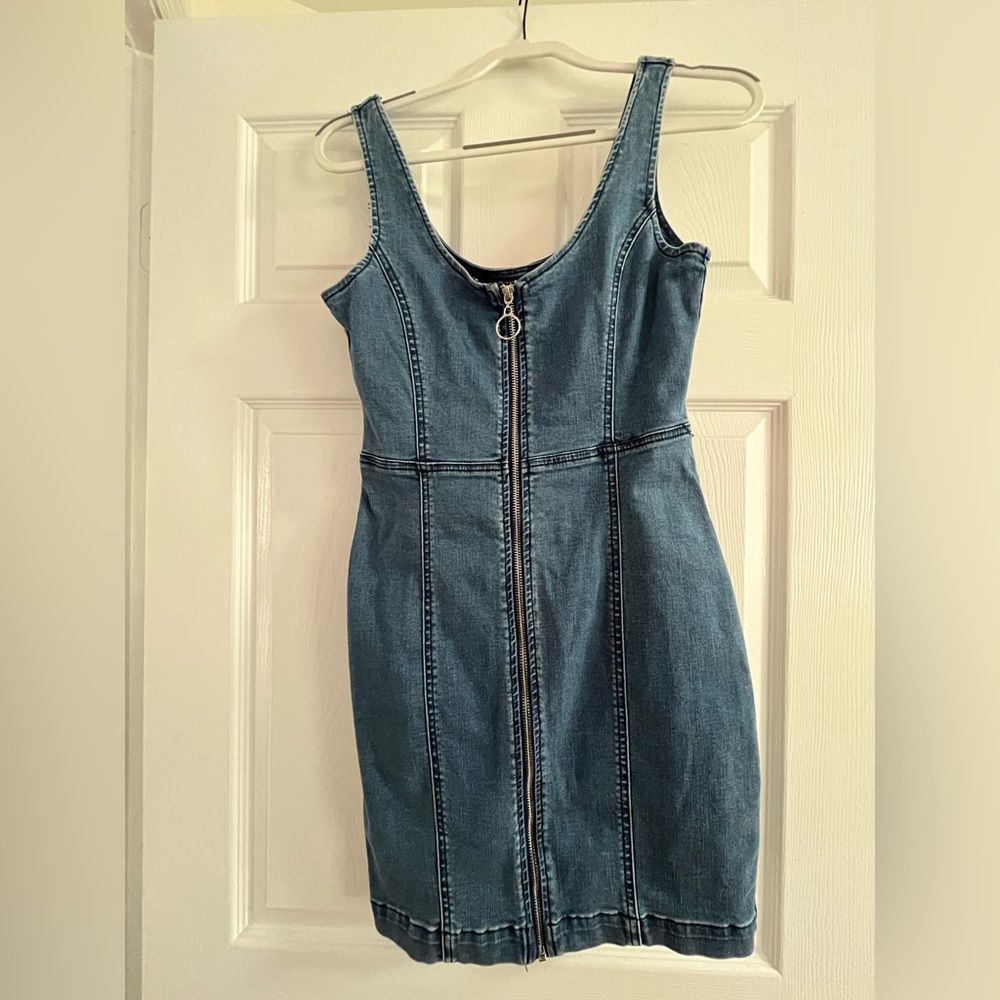 GUESS Dress
